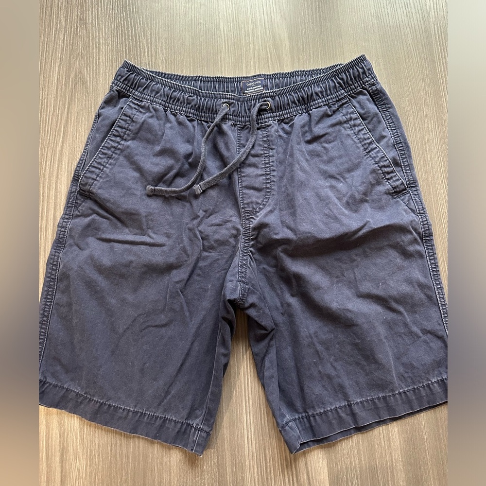 Men’s blue GAP jogger shorts